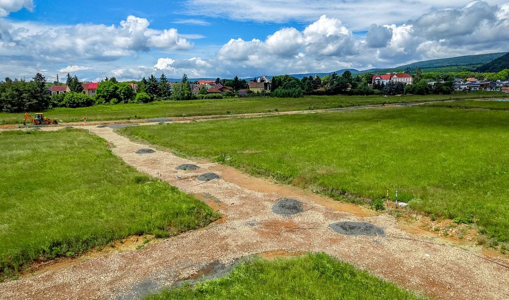 Prodej stavebního pozemku 871 m², Dubí – náhled fotky 8