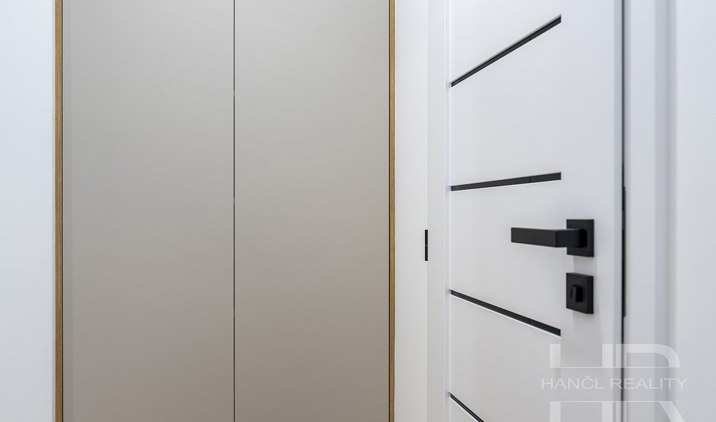 Pronájem bytu 3+1 60 m², Olomouc – náhled fotky 35