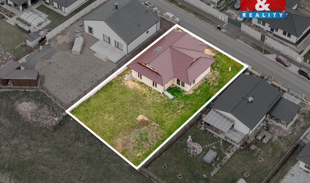 Prodej domu 235 m² s pozemkem 932 m², Dubí – náhled fotky 13