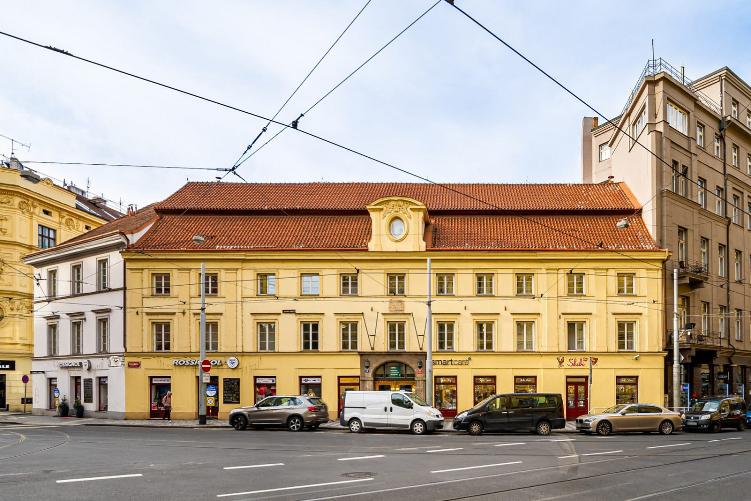 Pronájem kanceláře 293 m²