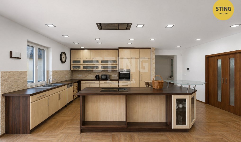 Prodej domu 708 m² s pozemkem 8 148 m², Morávka – náhled fotky 7