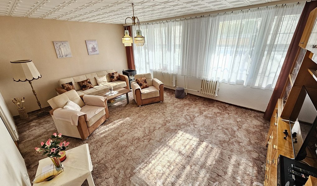 Prodej bytu 3+1, 74 m², Hostivař - Praha 15, Praha