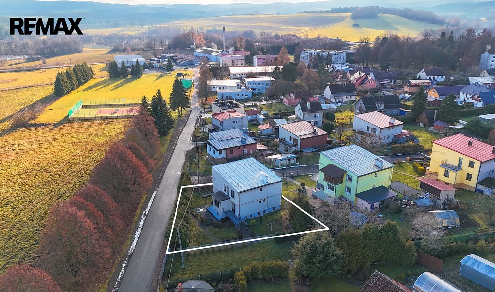Prodej domu 350 m² s pozemkem 130 m², Halže – náhled fotky 36