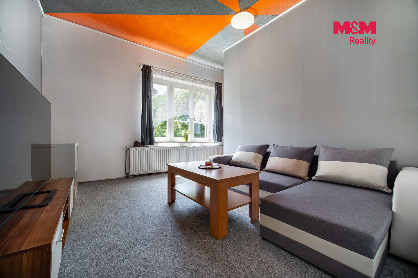 Prodej bytu 2+1 55 m² — photo 2