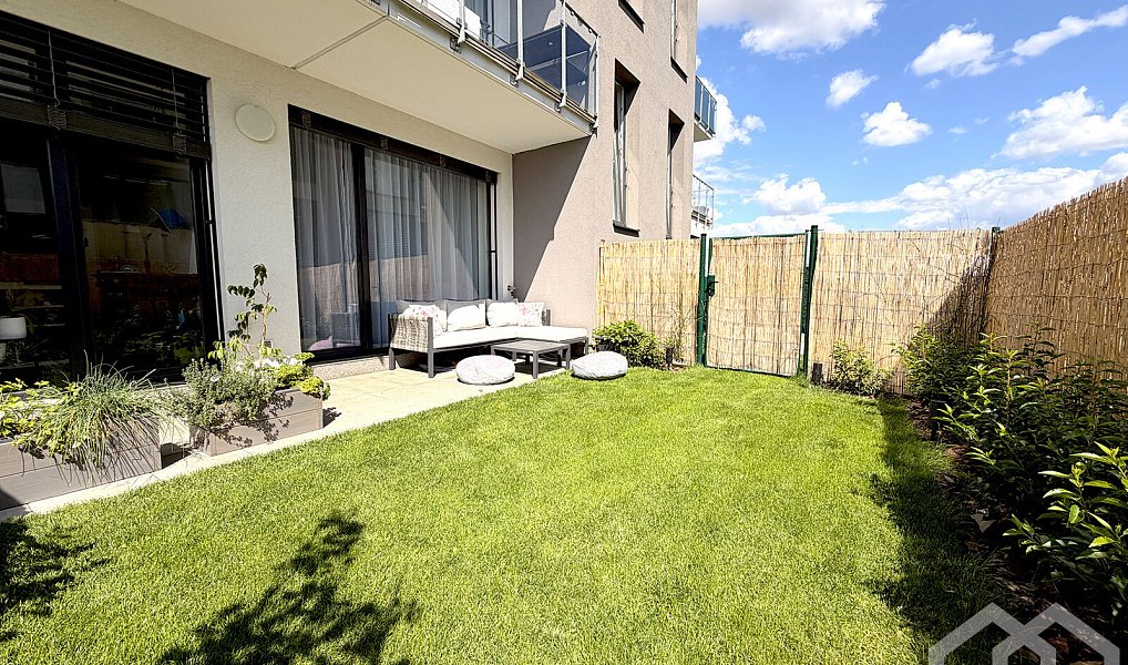 Prodej bytu 2+kk 58 m², Jinočany – náhled fotky 2