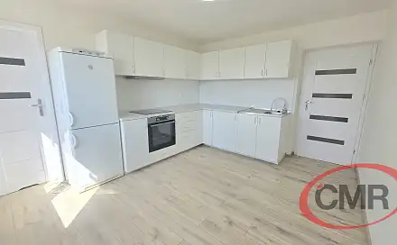 Pronájem bytu 3+1 90 m², Ledčice, okres Mělník