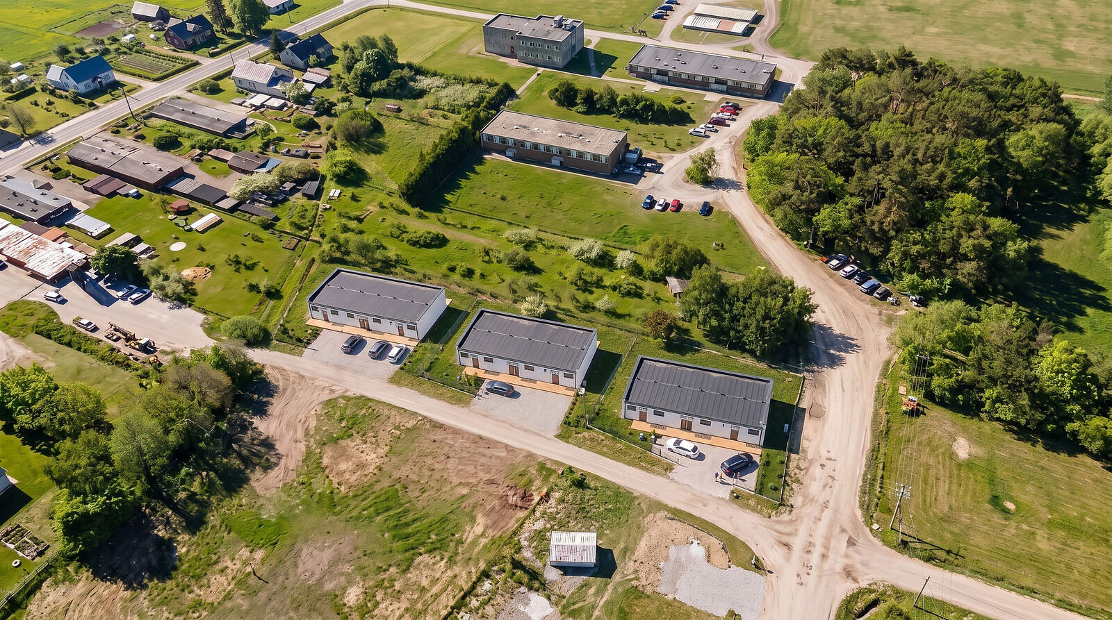 Prodej stavebního pozemku 2 307 m² – fotografie 2