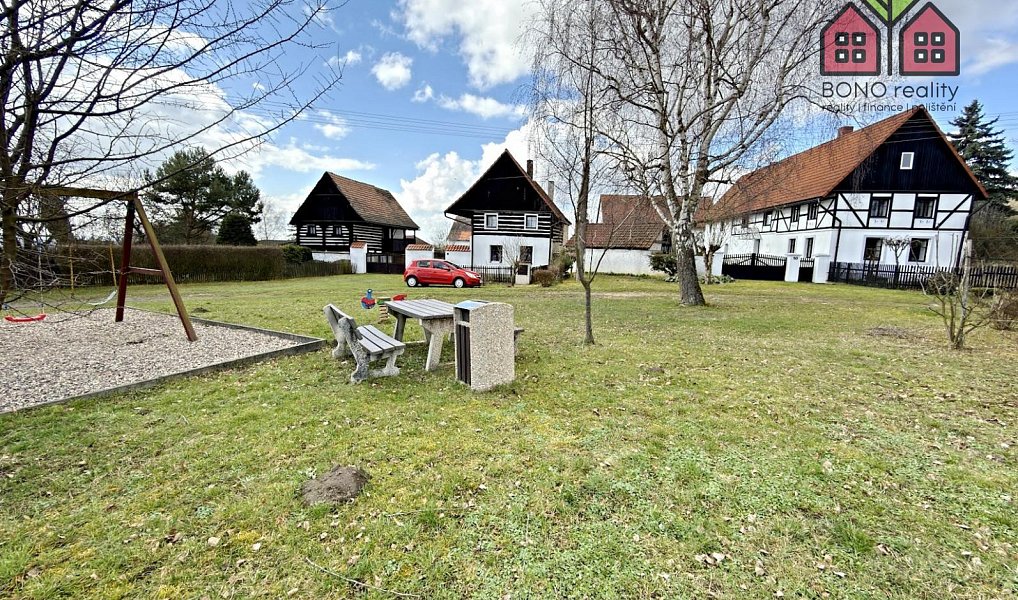 Prodej domu 290 m² s pozemkem 1 339 m², Liběšice – náhled fotky 5