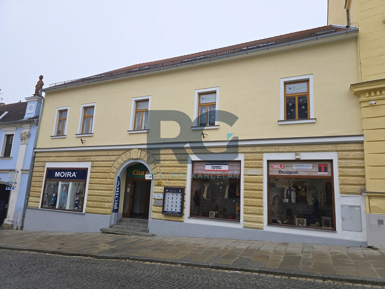 Pronájem obchodních prostor 50 m²