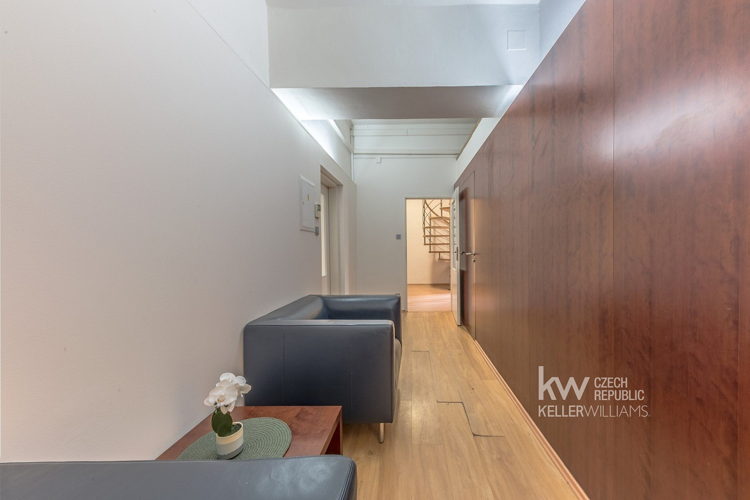 Pronájem obchodních prostor 270 m² – fotografie 5