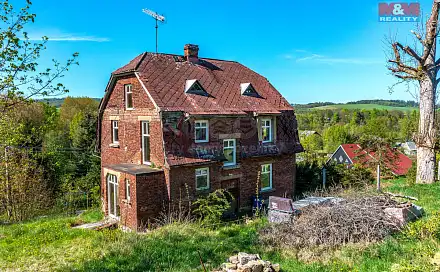 Prodej domu 140 m² s pozemkem 1 102 m², Staré Křečany, okres Děčín