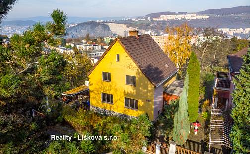Prodej domu 226 m² s pozemkem 967 m² rezervováno