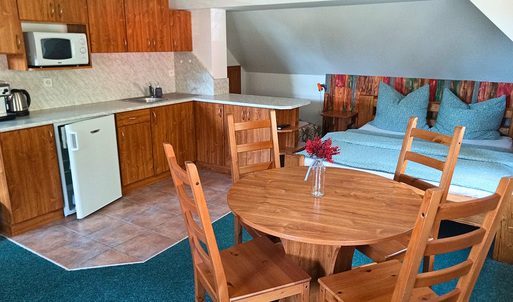 Prodej domu 202 m² s pozemkem 534 m², Černý Důl – náhled fotky 28