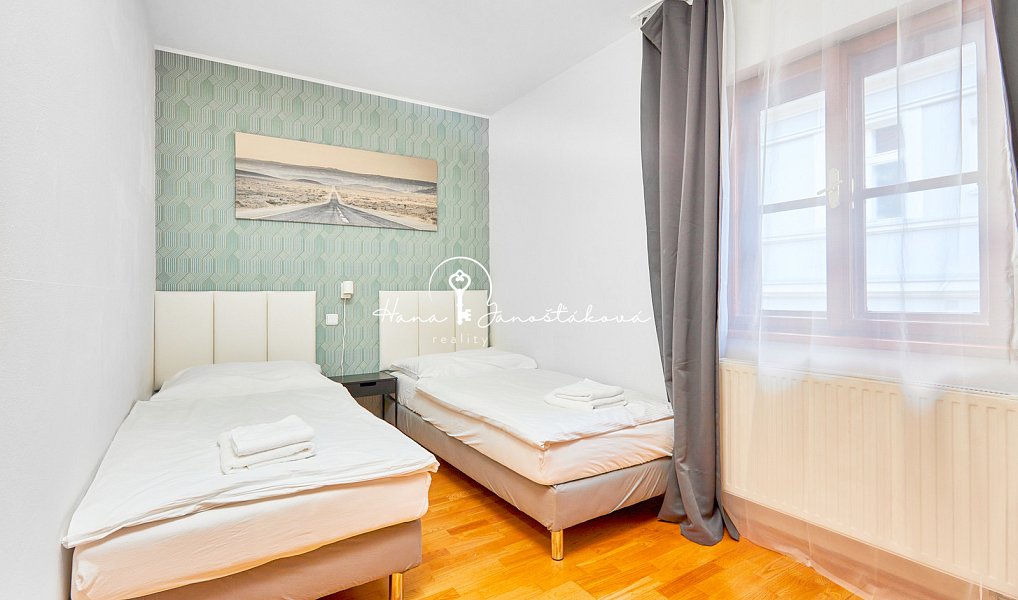 Prodej ubytovacího objektu 270 m², Český Krumlov – náhled fotky 17