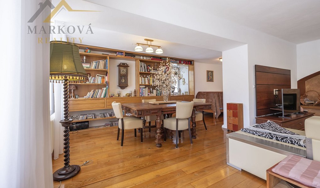 Prodej domu 312 m² s pozemkem 3 167 m², Záboří – náhled fotky 9