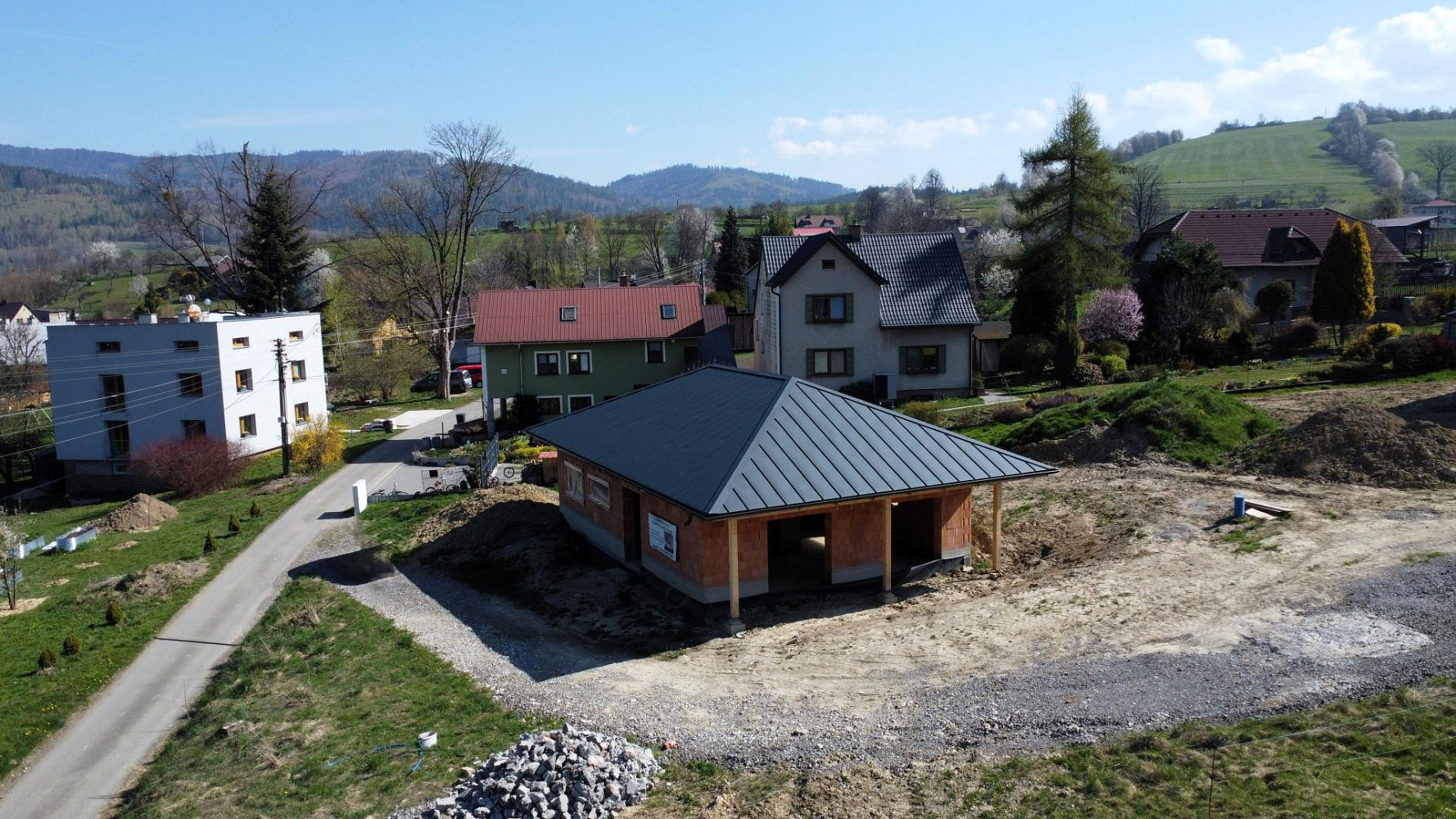 Prodej domu 89 m² s pozemkem 1 072 m² – fotografie 5