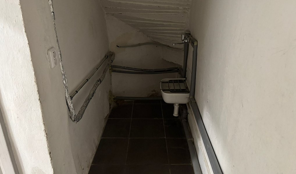 Pronájem obchodních prostor 121 m², Kladno – náhled fotky 17