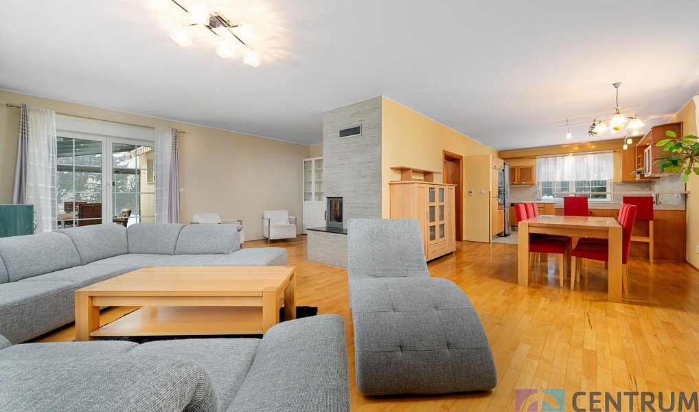 Prodej domu 190 m² s pozemkem 1 915 m², Rádlo – náhled fotky 3