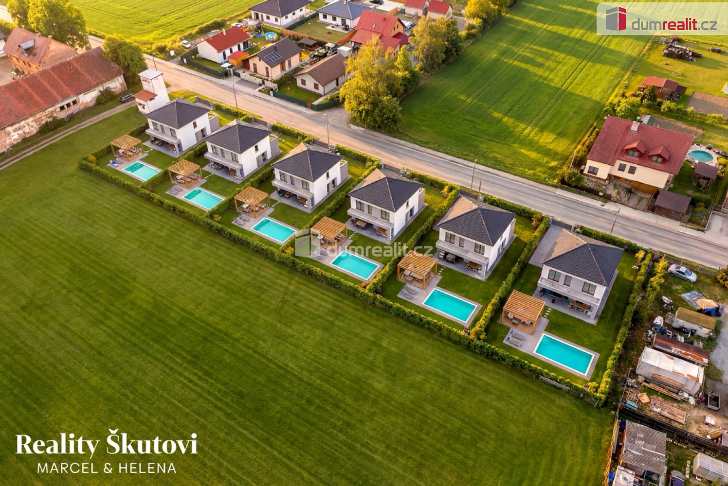 Prodej stavebního pozemku 6 668 m² – fotografie 3