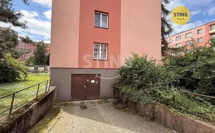 Prodej garáže v centru Třince, ul. kpt. Nálepky, Třinec - Lyžbice, okres Frýdek-Místek