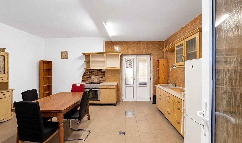 Prodej domu 514 m² s pozemkem 110 m², Nové Město pod Smrkem – náhled fotky 5