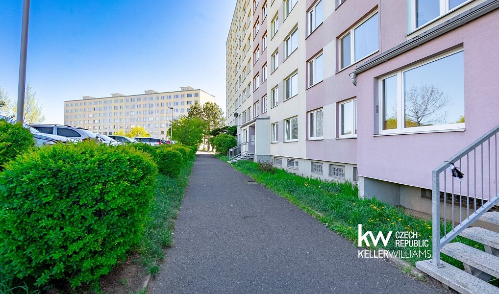 Prodej bytu 1+kk 33 m², Teplice – náhled fotky 27