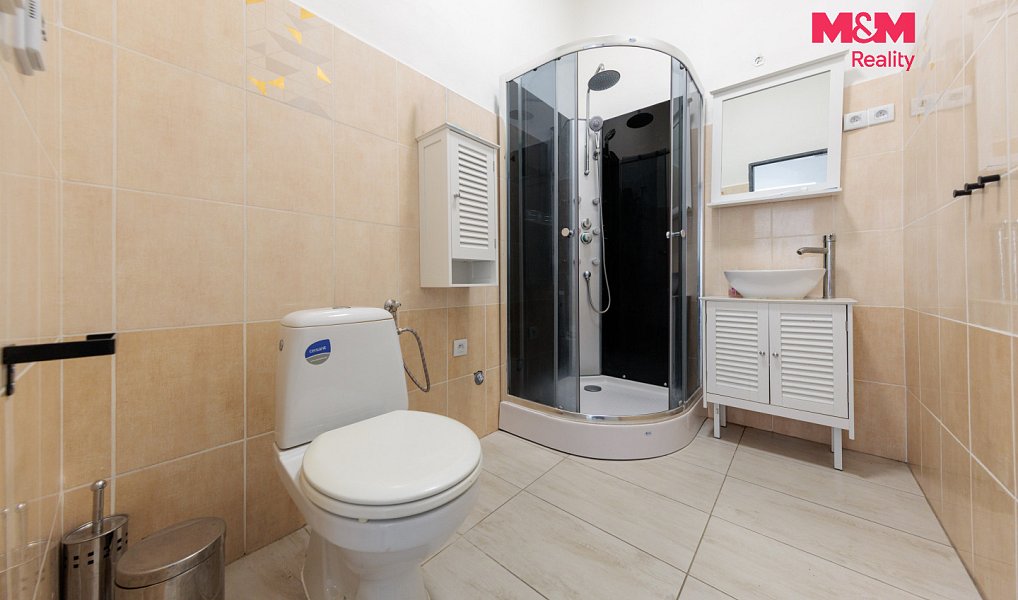 Prodej nájemního domu, činžáku 327 m², Hroznětín – náhled fotky 13