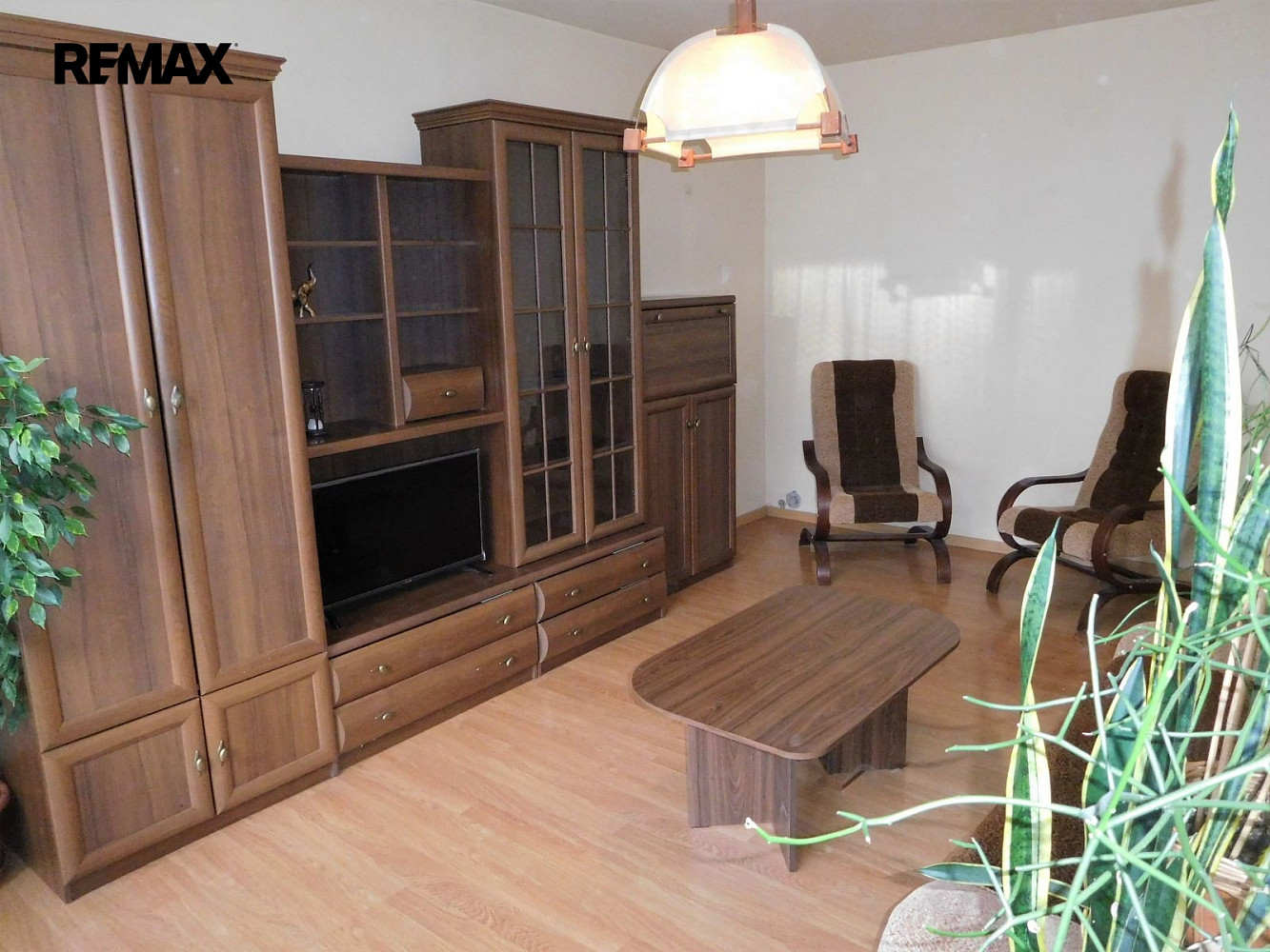 Pronájem bytu 2+1 61 m² – pohled 3