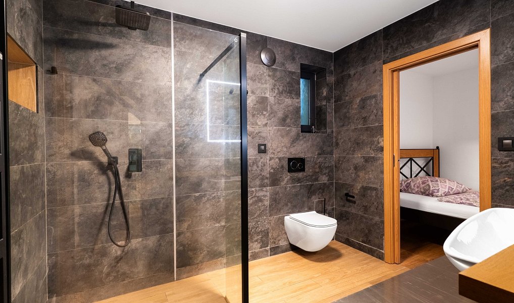 Prodej domu 145 m² s pozemkem 283 m², Turnov – náhled fotky 11