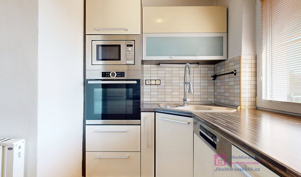 Prodej domu 188 m² s pozemkem 135 m², Hodonín – náhled fotky 5