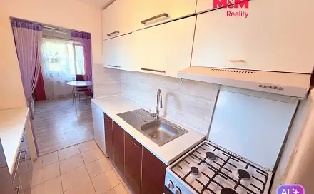 Prodej bytu 3+1 56 m², Hrusická, Praha 4 - Záběhlice