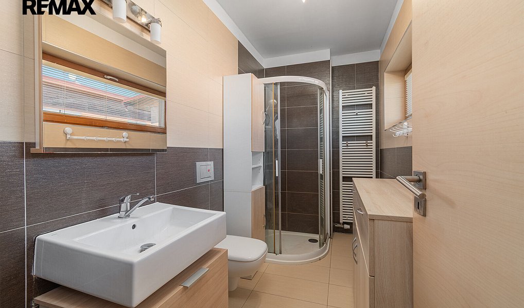 Prodej domu 147 m² s pozemkem 315 m², Vejprnice – náhled fotky 25