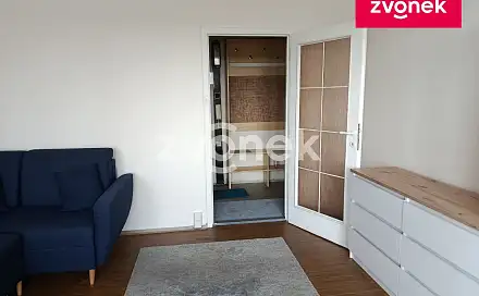 Pronájem bytu 3+1 68 m², Budovatelská, Zlín