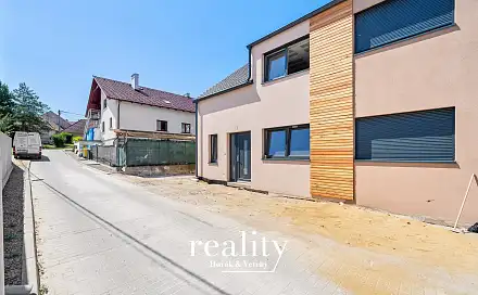 Prodej domu 130 m² s pozemkem 221 m², Božice, okres Znojmo