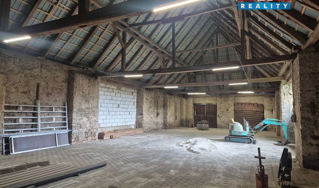 Pronájem skladovacích prostor 350 m², Bykoš – náhled fotky 9