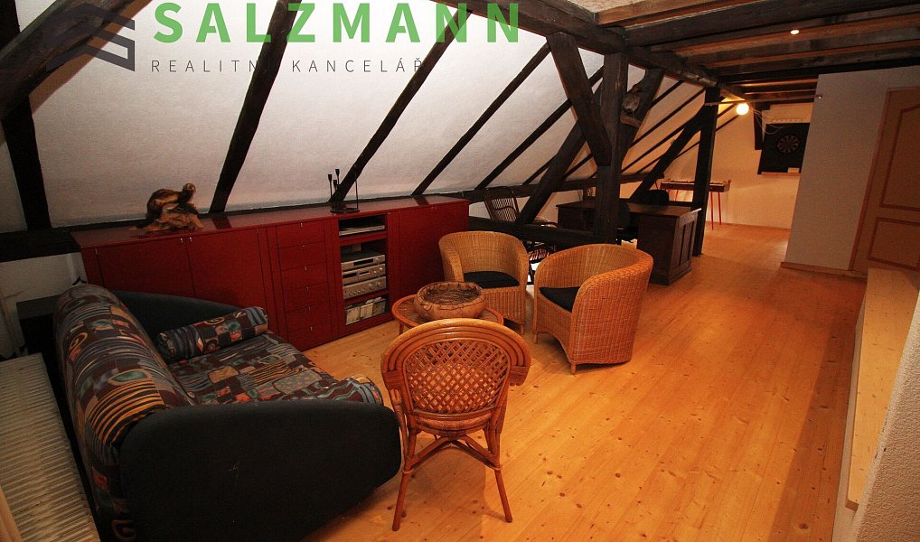 Prodej domu 220 m² s pozemkem 909 m², Hostouň – náhled fotky 17