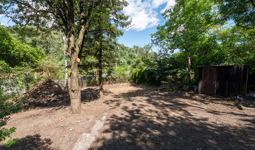 Prodej chaty/chalupy 20 m² s pozemkem 718 m², Peruc – náhled fotky 10