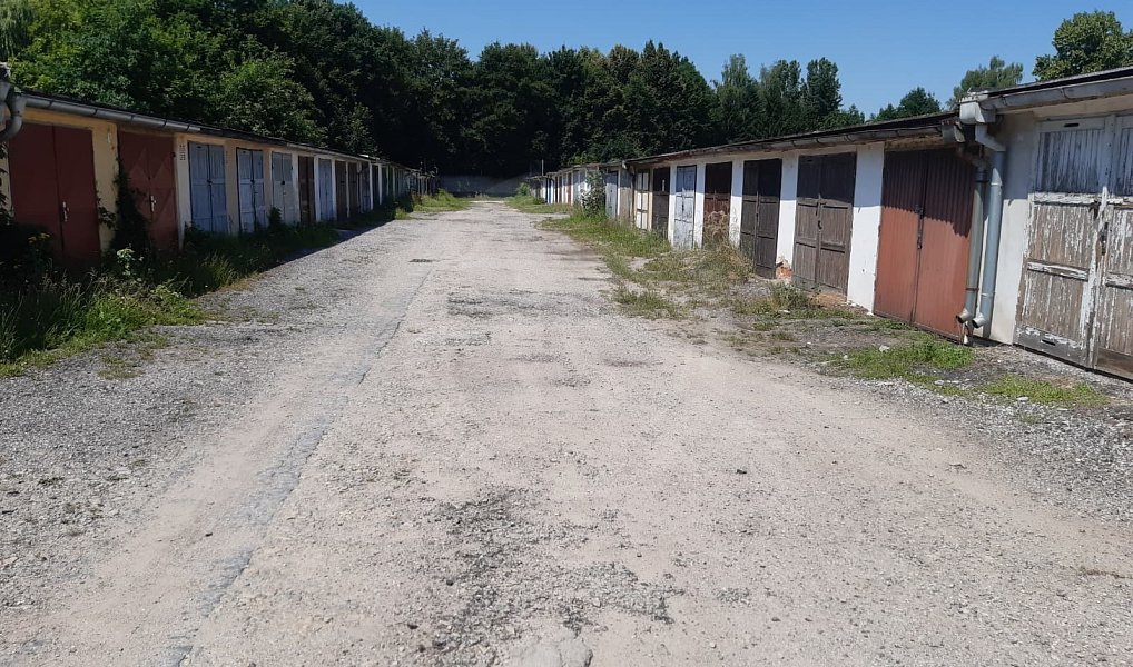 PRODEJ ZDĚNÉ GARÁŽE, BACHMAČSKÁ, ČESKÉ BUDĚJOVICE, České Budějovice – náhled fotky 3
