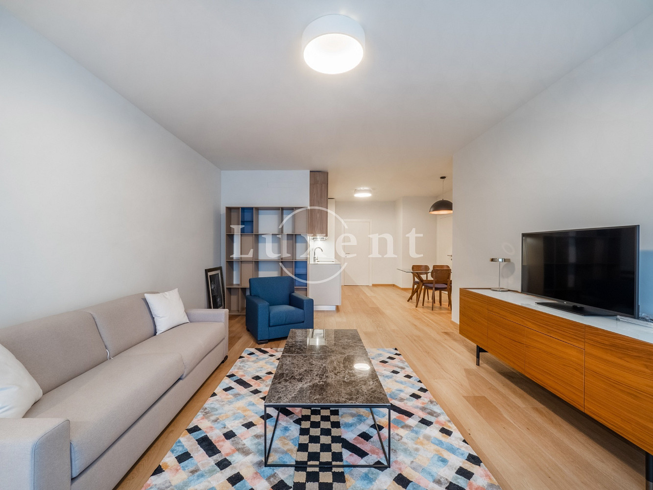 Pronájem bytu 2+kk 114 m² — photo 2