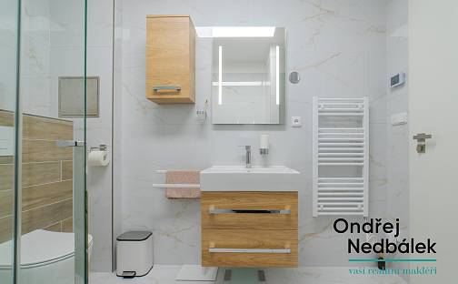 Prodej bytu 2+kk 56 m², Kvítková, Zlín