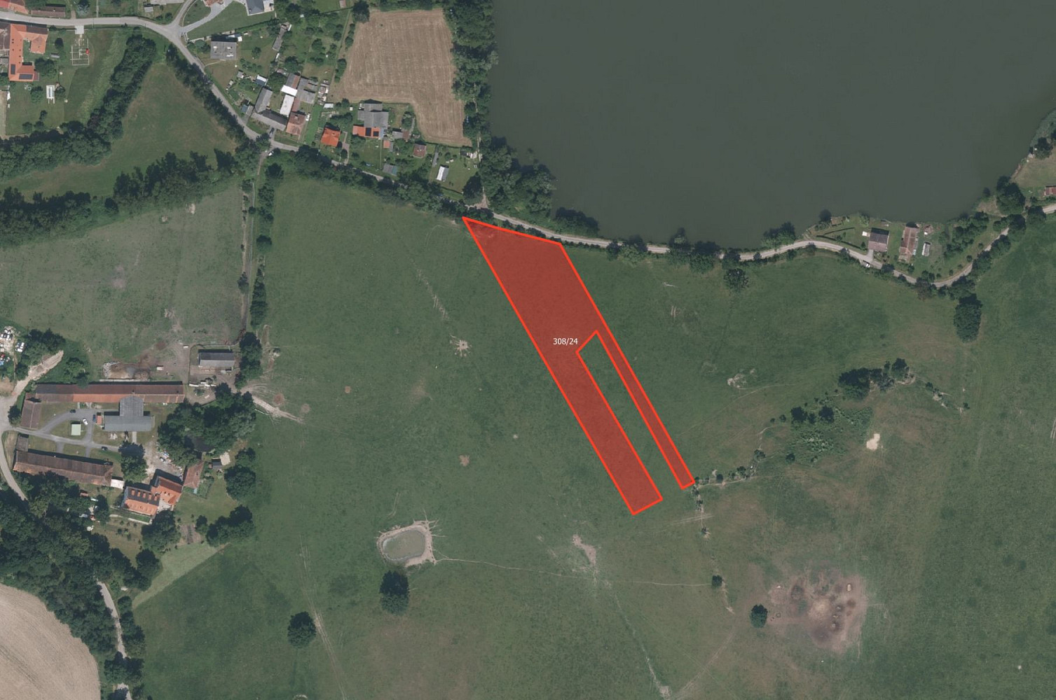Prodej pole 14 520 m²