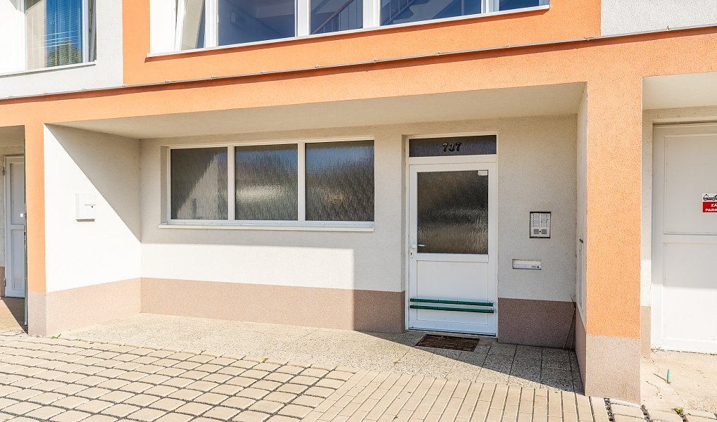 Prodej bytu 2+kk 40 m², Kralupy nad Vltavou – náhled fotky 2
