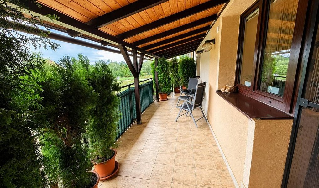 Prodej bytu 3+1 72 m², Milovice – náhled fotky 4