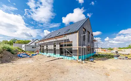 Prodej domu 122 m² s pozemkem 450 m², Antonína Leopolda, Slaný, okres Kladno
