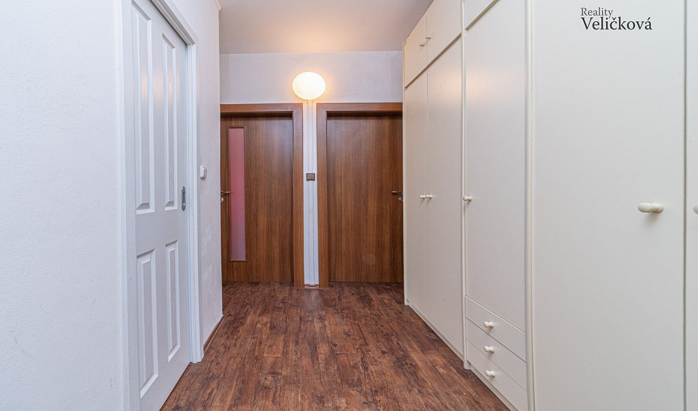 Prodej bytu 2+1 80 m², Hradec Králové – náhled fotky 17