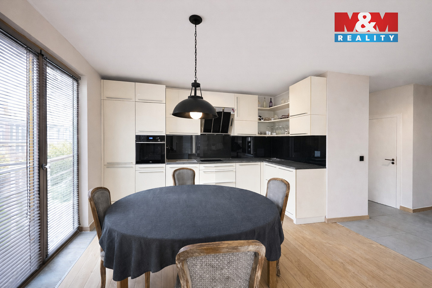 Prodej bytu 3+kk 97 m² — photo 3