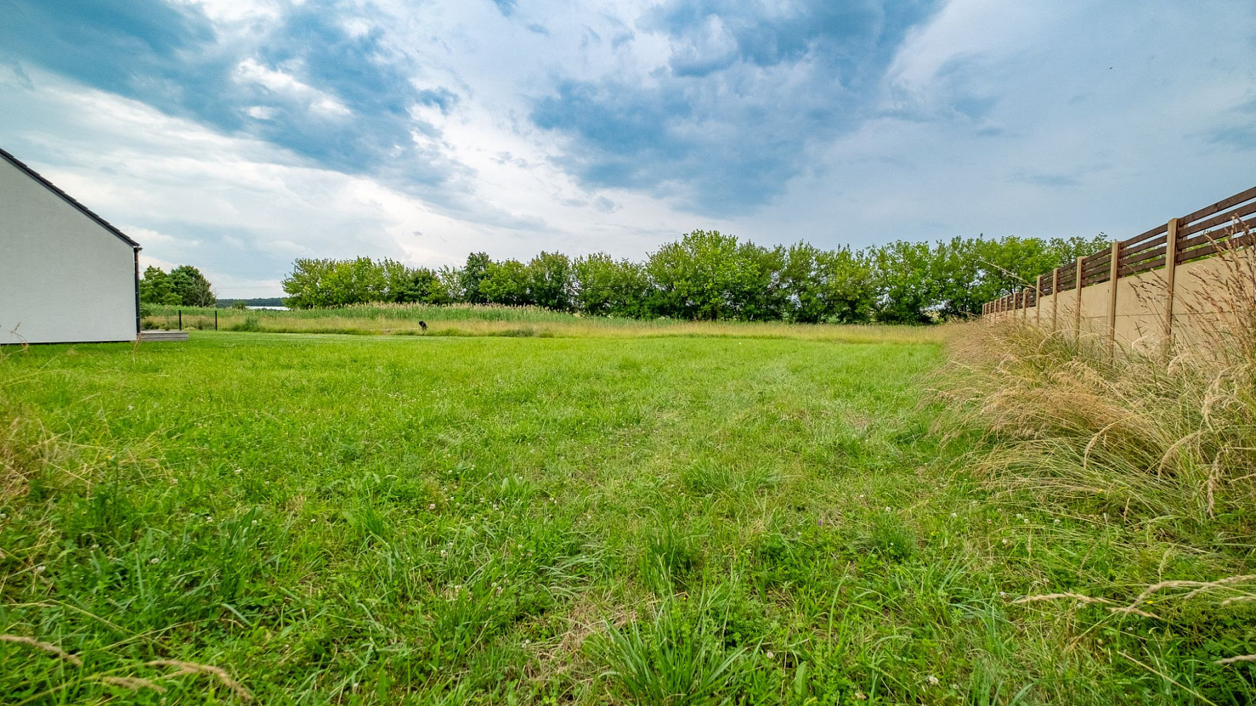 Prodej stavebního pozemku 726 m² – fotografie 5