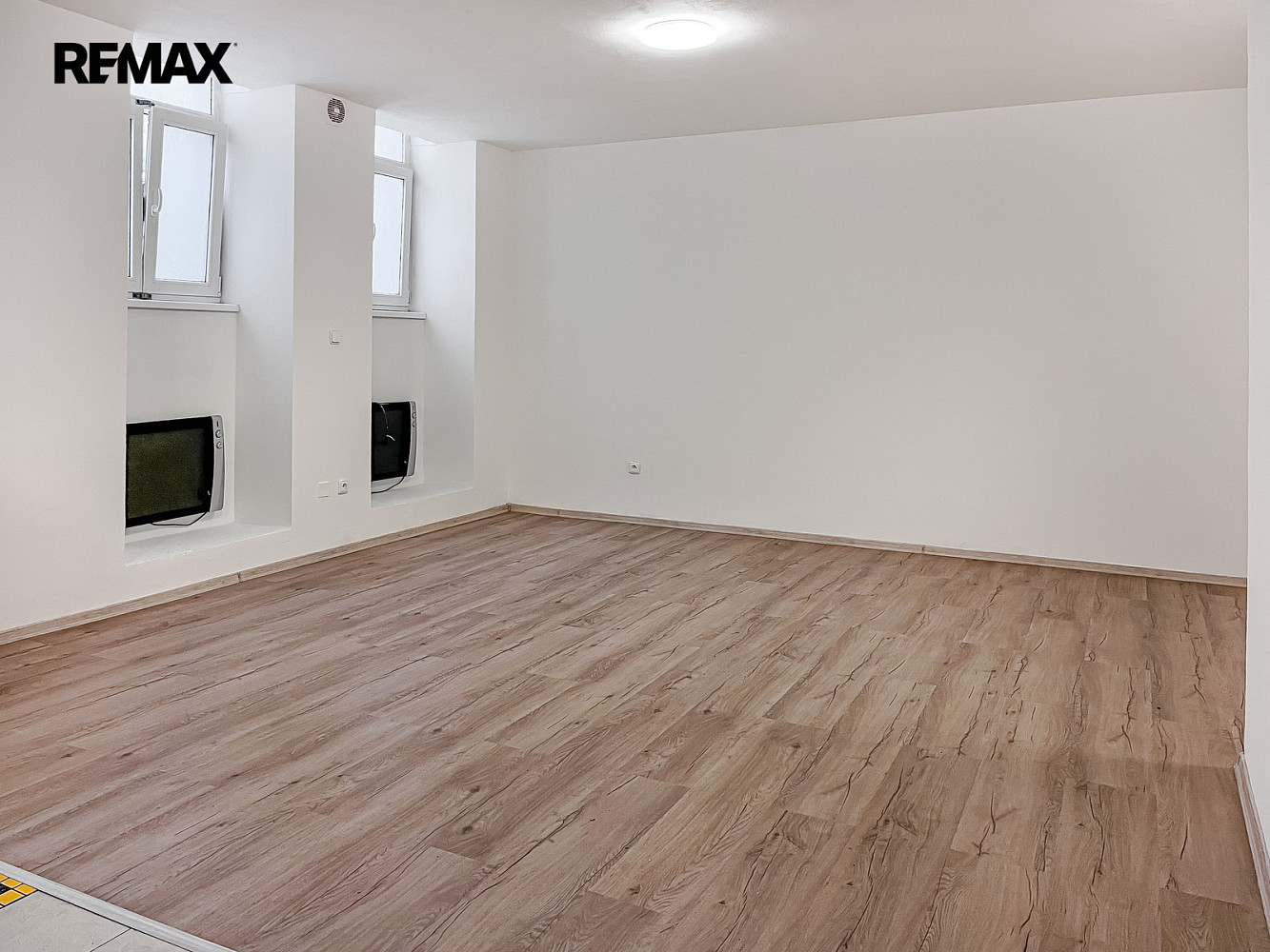 Prodej bytu 1+kk 37 m² — photo 5