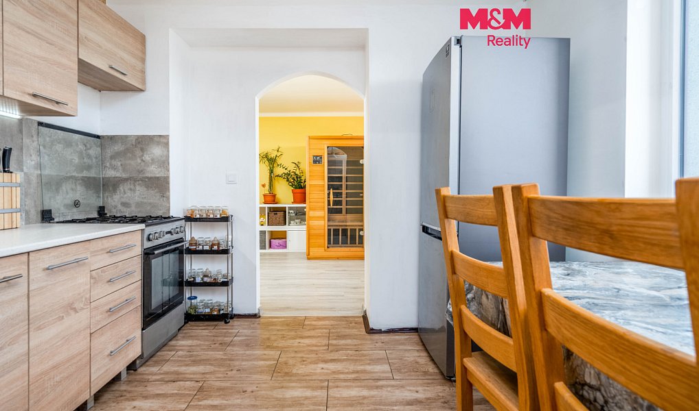 Prodej bytu 3+1, 77 m², Kolín, Zásmuky