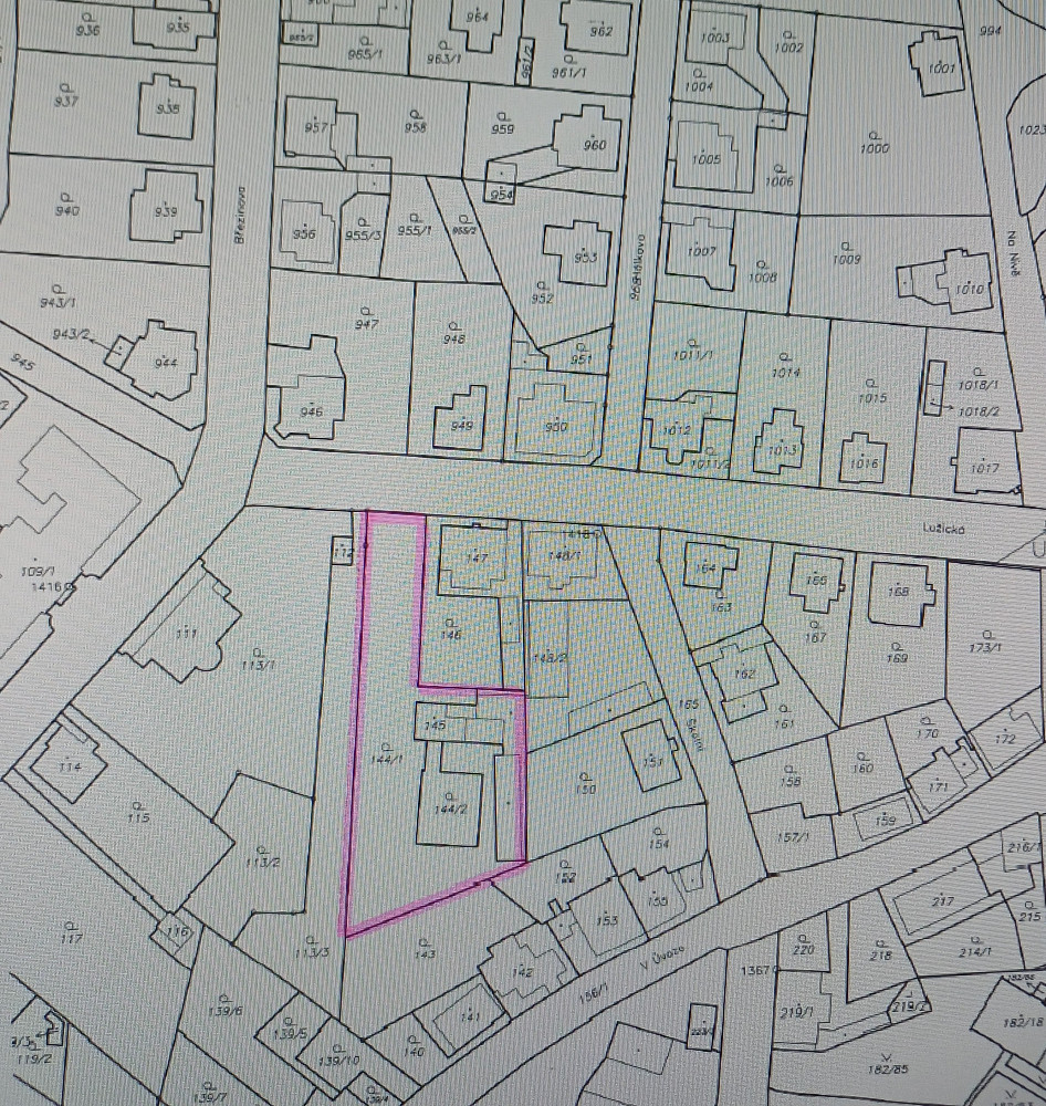Prodej domu 77 m² s pozemkem 2 725 m²